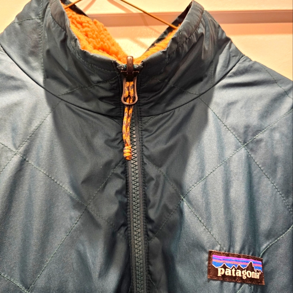 Patagonia Double Sided Reversible size Lrg